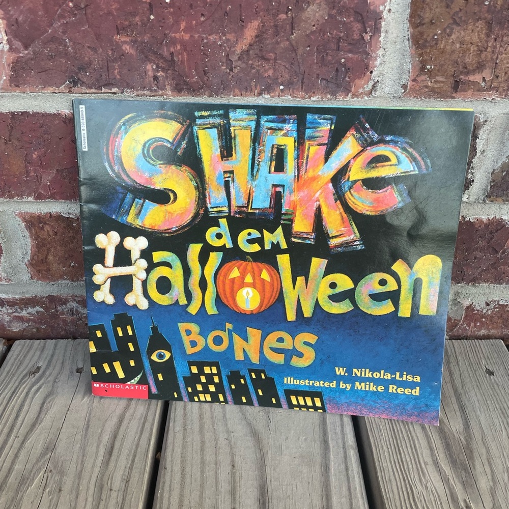 Little Kids Scholastic Shake Dem Halloween Bones Paperback Book